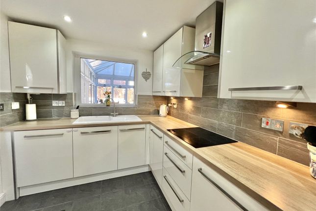 15, Old Bakery Close, Blandford Forum photo 2