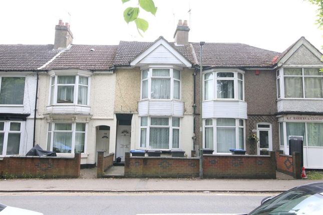 Thumbnail Terraced house for sale in Murray Road, Rugby