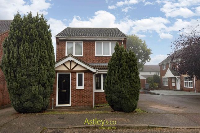 Thumbnail Detached house for sale in Buckthorn Close, Taverham, Norwich