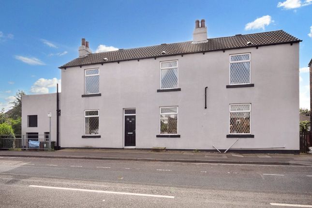 3-bed detached on 58, Canal Lane, Wakefield, £270,000