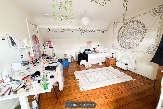 Thumbnail Terraced house to rent in Dilston Road, Newcastle Upon Tyne