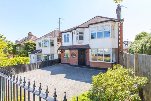 Thumbnail Detached house for sale in Russell Road, Buckhurst Hill