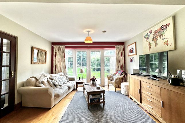 4, Park Avenue, Hampshire photo 4