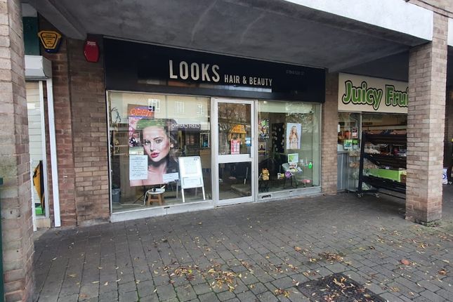 Retail premises to let in High Street, Wednesfield