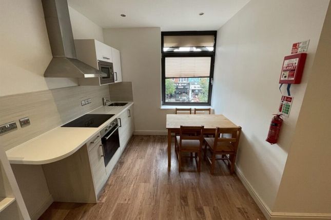 Flat 2, 2B, Westcotes Drive, Leicester photo 2