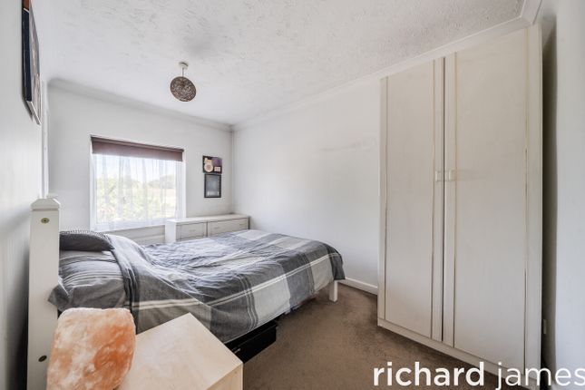 123, Albion Street, Swindon photo 4