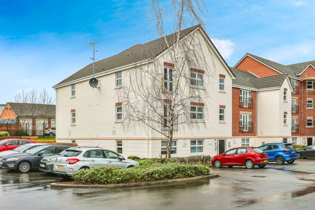 Flat for sale in Peckerdale Gardens, Derby