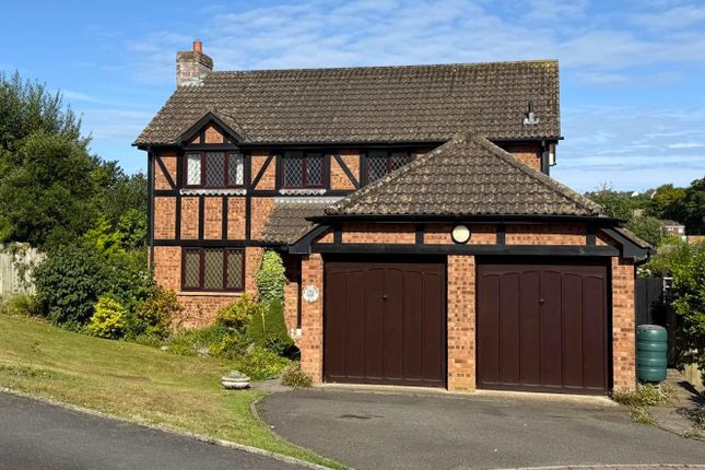 Tudor Close.Jpg