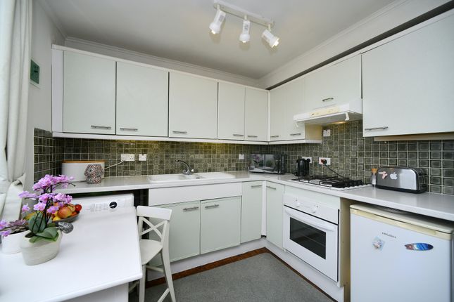 Flat for sale in Palmeira Avenue, Hove