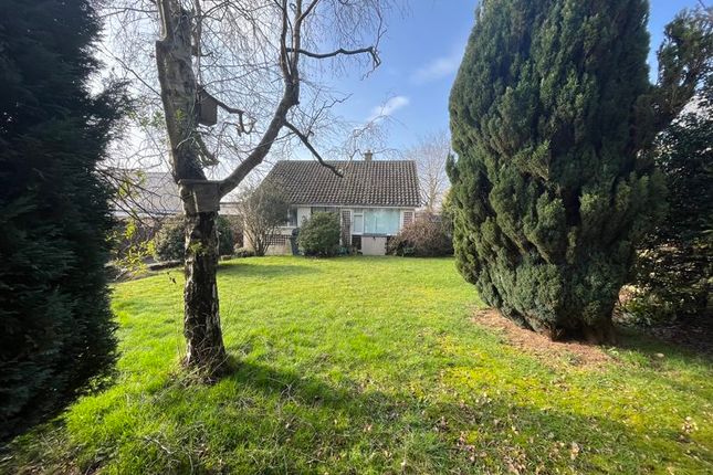 Thumbnail Bungalow for sale in Eastcombe, Stroud