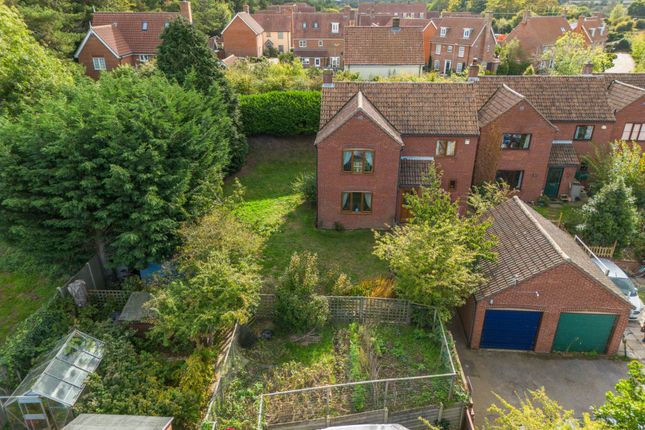 3-bed detached on Norwich Road, Cromer, £375,000