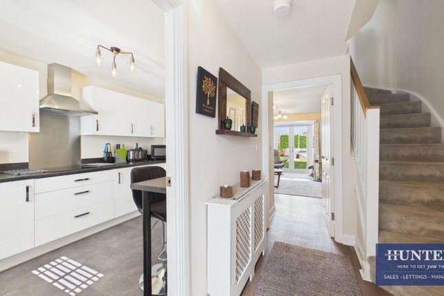 82, Turnberry Drive, Hebburn photo 2