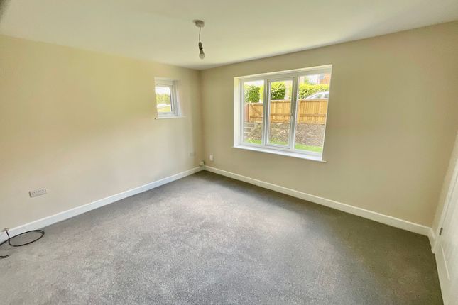 13 Northwold Road, Scarborough photo 4
