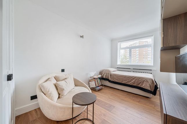 Flat for sale in Walsingham, St Johns Wood