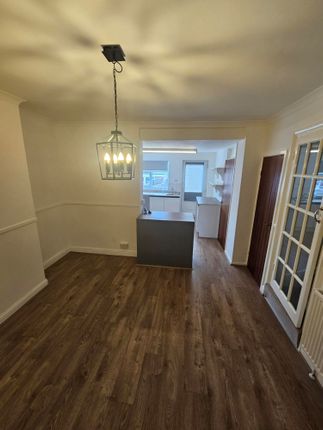Cedars Avenue, Coventry photo 4