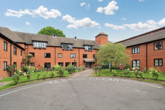 Thumbnail Flat for sale in Farley Court, Church Road East, Farnborough