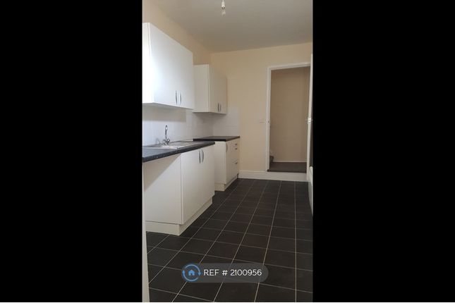 Thumbnail Flat to rent in Derby Road, Stapleford, Nottingham