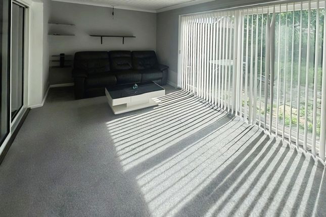 14, Peterborough photo 5