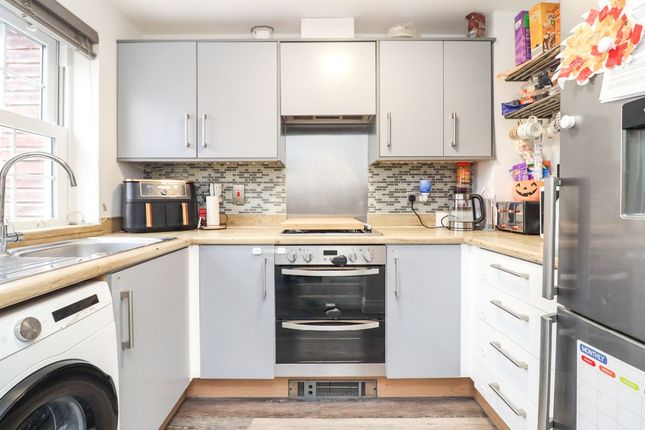 9 Brocklehurst Road, Bedford photo 3