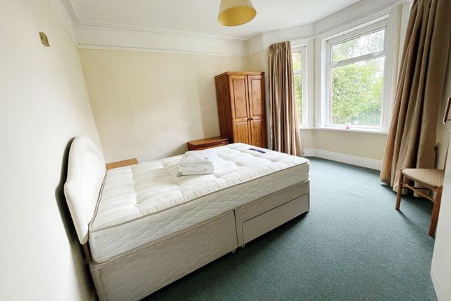 3 Bemister Road, Bournemouth photo 4