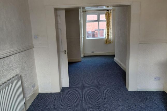26, Hamnett Street, Manchester photo 3