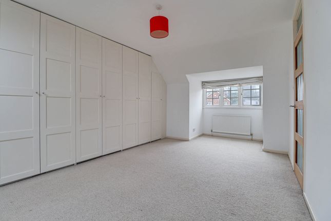 20, Pickford Road, St Albans photo 4