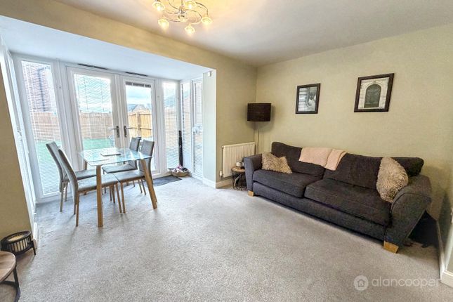 26 Fleece Lane, Nuneaton, Warwickshire photo 4