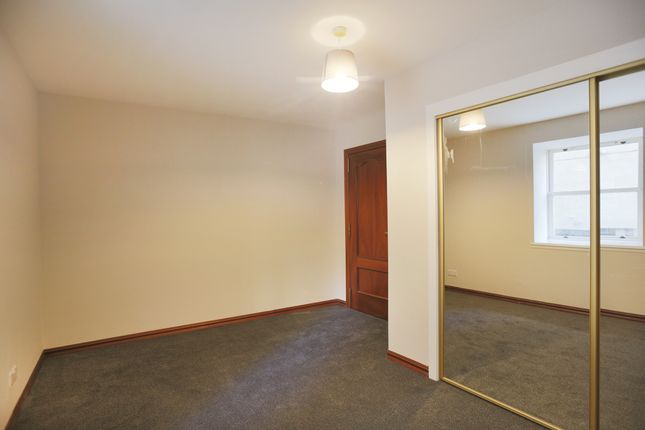Flat for sale in Johns Place, Edinburgh