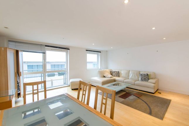 Thumbnail Flat for sale in Vauxhall Bridge Road, Pimlico, London