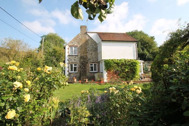 Thumbnail Cottage for sale in Meggett Lane, Alkham, Dover