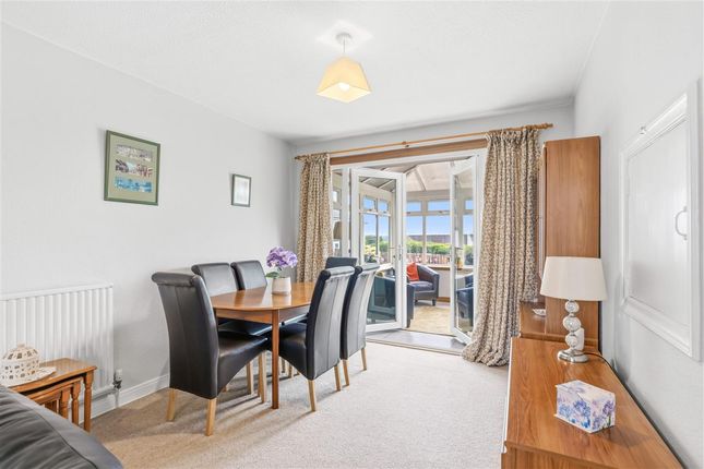 3, Glebe Road, Bathgate photo 4