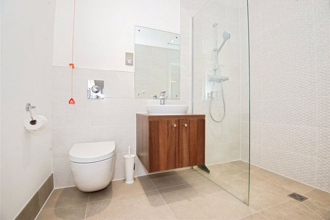 50, Eaves Court, Princes Risborough photo 4