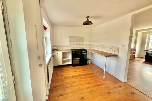 52, Hop Gardens Road, Tenby photo 3