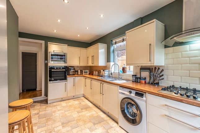 5, St. Georges Avenue, Birkenhead photo 4