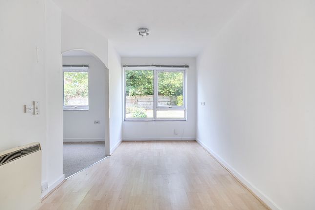 5, Glencoyne Court, BRISTOL photo 2