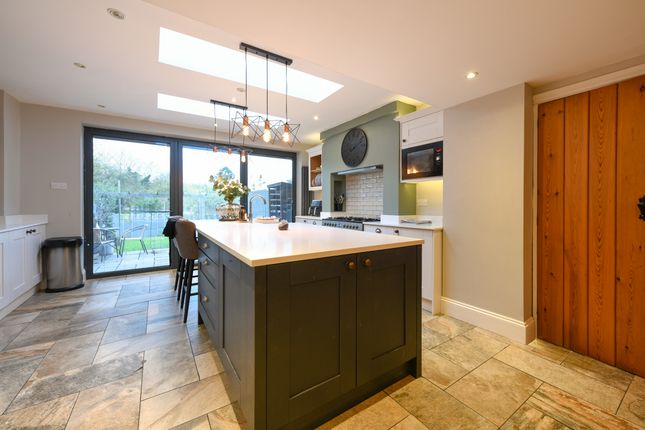 20, Silver Hill Road, Willesborough photo 4