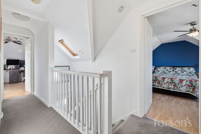 7 Lilley Close, Brentwood photo 4