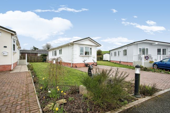 Mobile/park home for sale in Kirkgunzeon, Dumfries