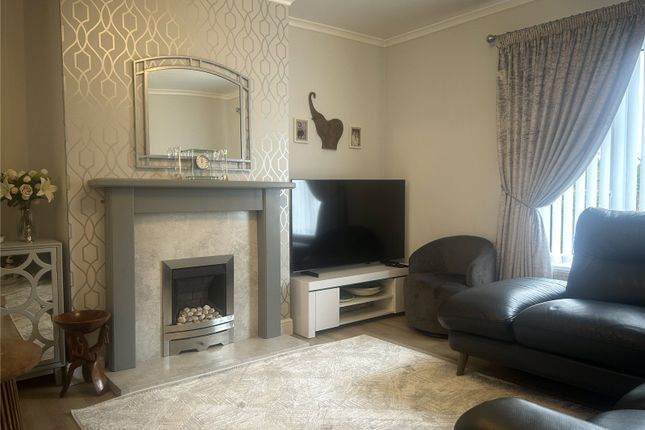 75, Elm Road, Oldham photo 3