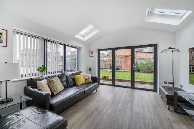 81, Benetfeld Road, Bracknell photo 2