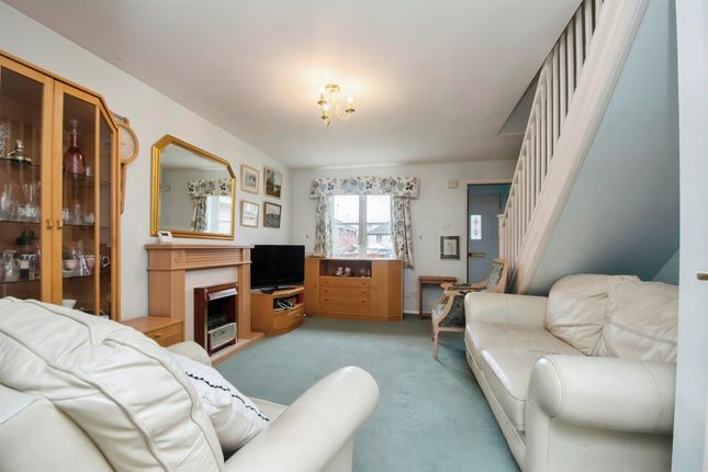 Terraced house for sale in Bobbins Gate, Paisley