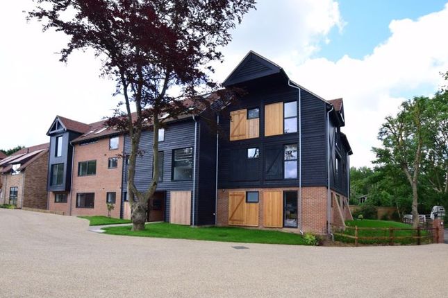 2 bed flat for sale in 10 Orchard Yard, Canterbury Road Wingham, Kent CT3