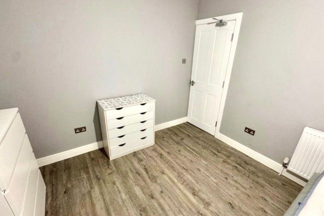 123, Bromley photo 2