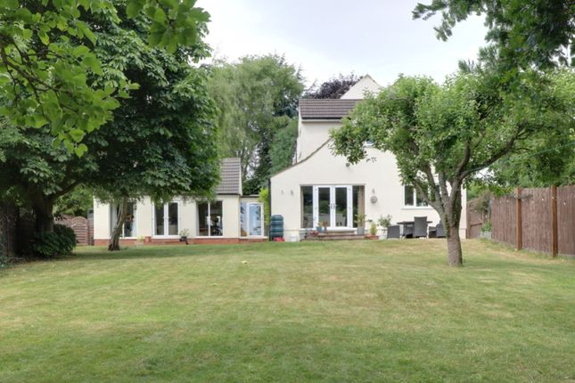 9, Woolsthorpe Road, Grantham photo 4