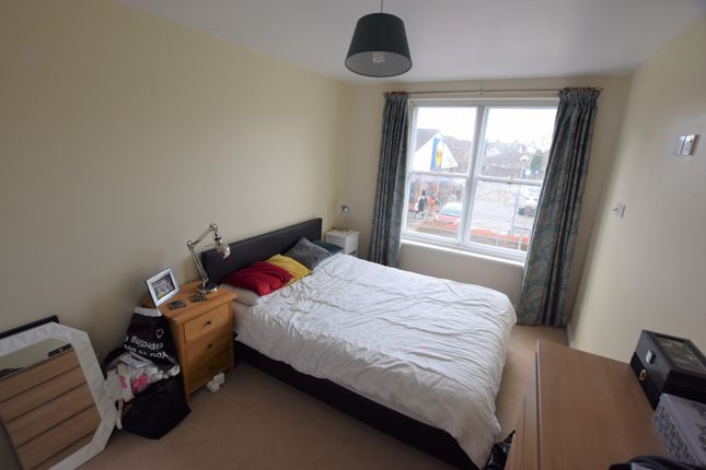 Flat 4, Chestnut House, 5, Napier Road, Berkshire photo 4