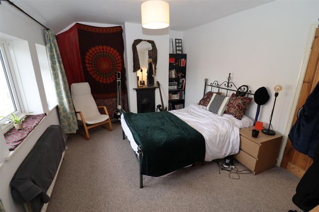 Terraced house for sale in Luckwell Road, Bristol