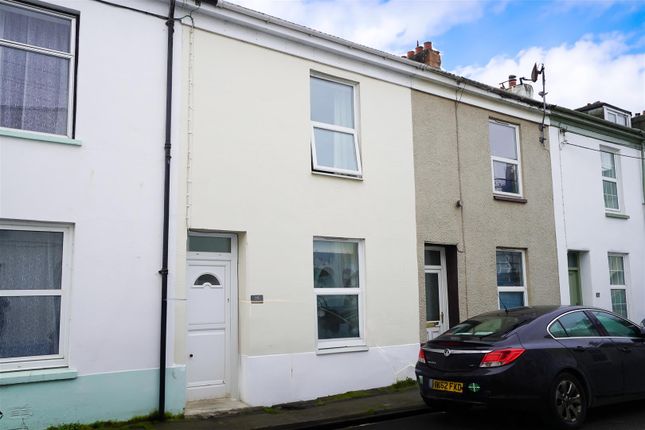 Thumbnail Terraced house for sale in Milton Place, Bideford