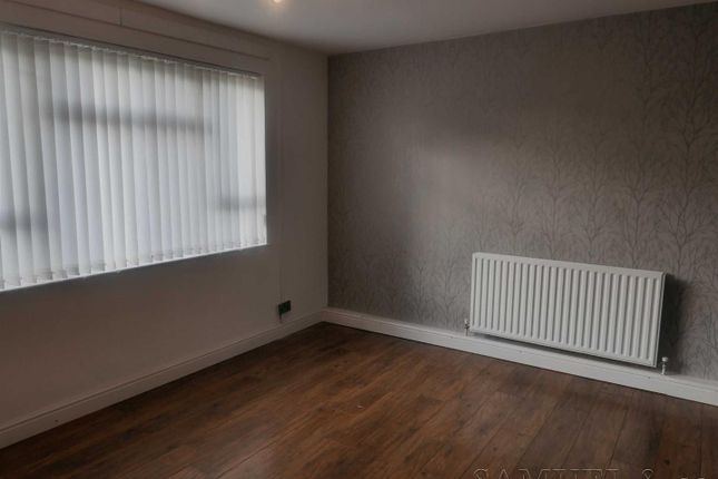 29, Chester Place, Walsall photo 2