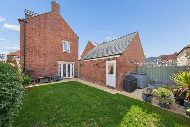 50 Lingfield Road, Bicester photo 2
