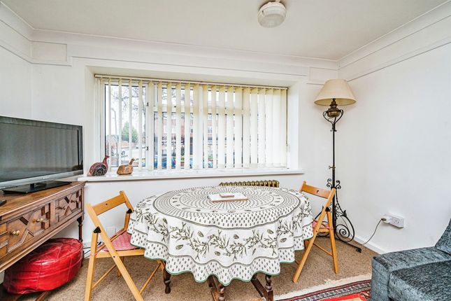 Flat for sale in The Broadway, Stourbridge